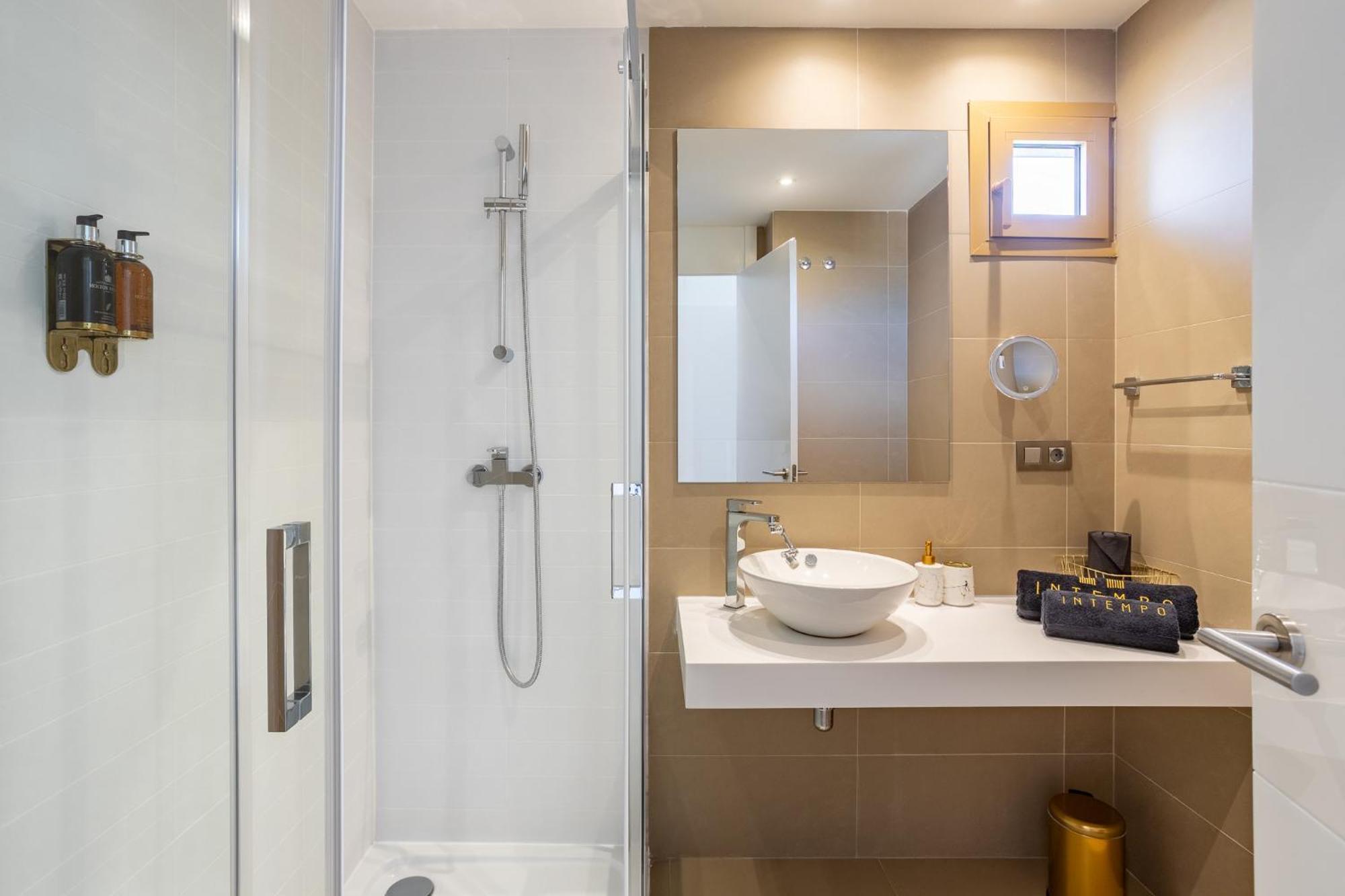 Skypartment Intempo Benidorm Apartment ภายนอก รูปภาพ